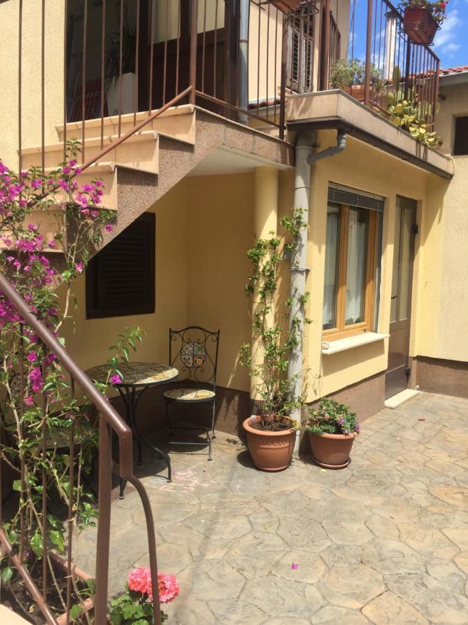 Apartma איזולה מראה חיצוני תמונה